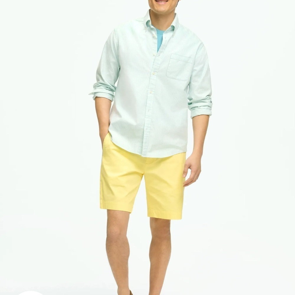 Brooks Brothers Yellow Flat Front Men's Shorts size 38 EUC